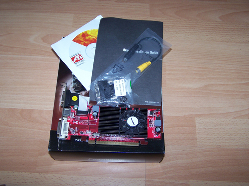  Radeon HD 2400 XT